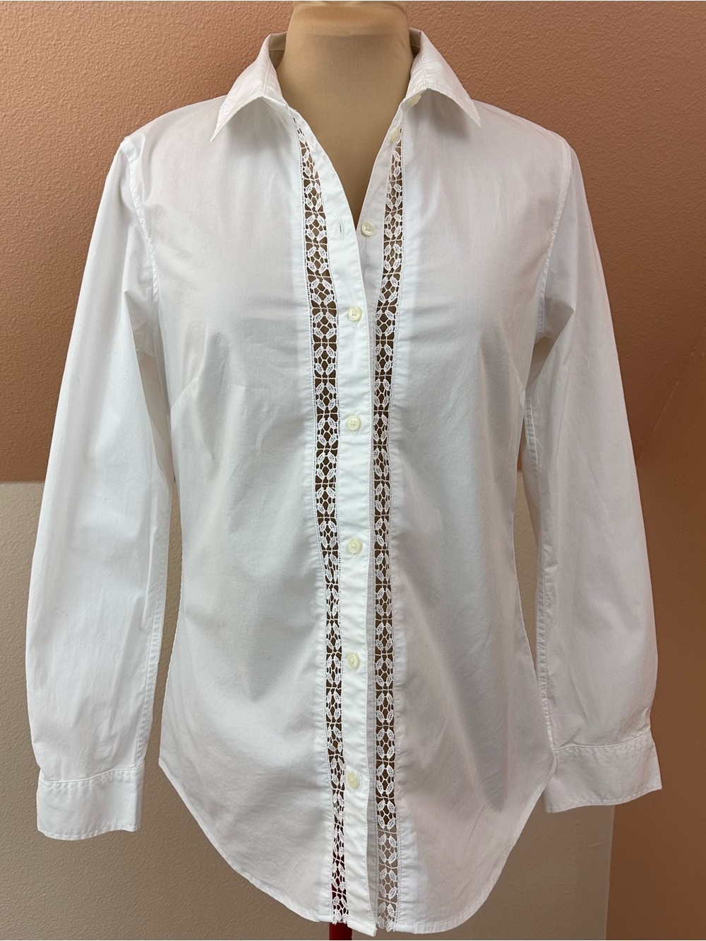Banana Republic White Button Up Shirt Women’s 6 Tailored Fit White Lace Trim - Picture 2 of 16